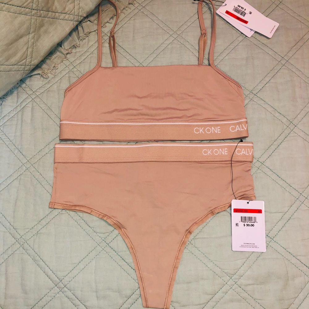 CK One bra and thong set (XS) - Picture 1 of 5